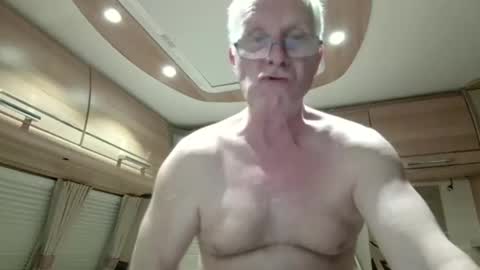 Snapshot of paull56r_ chatting on March 2025 12:07:01 AM Hi Im Paul online show from March 2025 12:07:01 AM