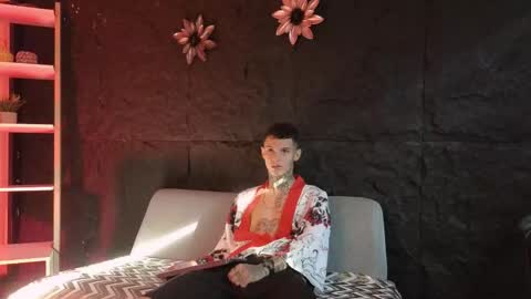 Snapshot of paulo527 chatting on December 2025 08:49:01 PM Paulo online show from December 2025 08:49:01 PM