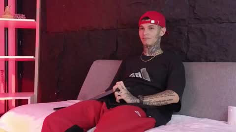 Snapshot of paulo527 chatting on February 2026 09:20:01 PM Paulo online show from February 2026 09:20:01 PM