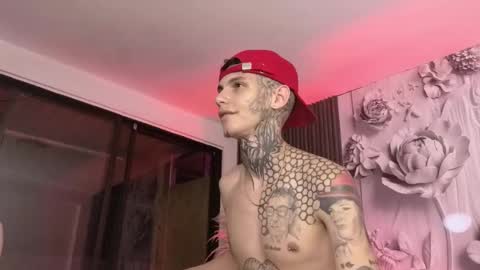 Snapshot of paulo527 chatting on February 2026 08:08:02 AM Paulo online show from February 2026 08:08:02 AM