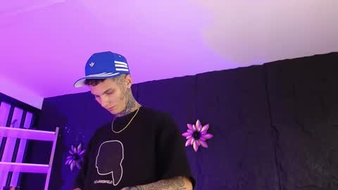 Snapshot of paulo527 chatting on February 2026 10:04:01 PM Paulo online show from February 2026 10:04:01 PM