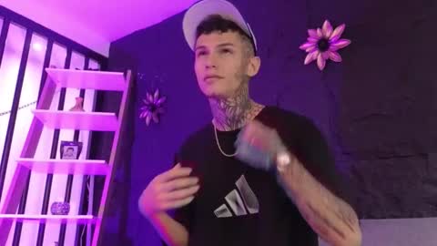 Snapshot of paulo527 chatting on February 2026 07:25:02 PM Paulo online show from February 2026 07:25:02 PM