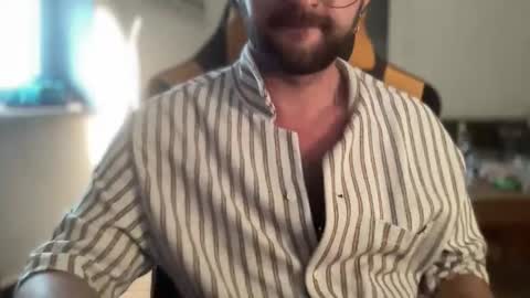 love bush online show from September 2025 07:55:02 AM