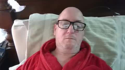 Paul online show from October 2025 05:01:01 PM