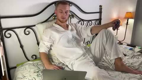 Pavel online show from June 2026 07:05:01 PM