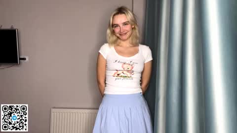 Lola online show from October 2025 12:27:01 PM