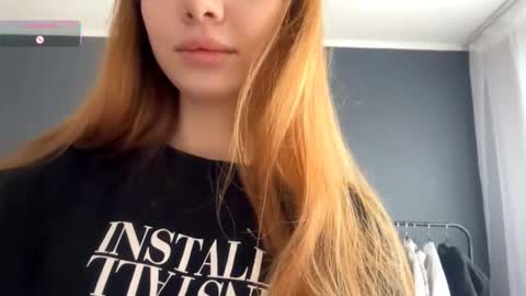 Lola online show from February 2026 09:10:02 AM