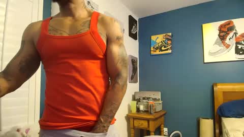 Snapshot of pcuddy3 chatting on September 2025 05:02:02 AM Phenomenal online show from September 2025 05:02:02 AM