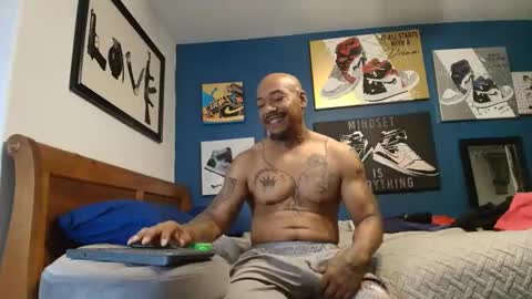 Snapshot of pcuddy3 chatting on November 2025 02:33:01 AM Phenomenal online show from November 2025 02:33:01 AM