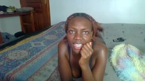 peach_ebonny online show from June 2026 07:13:01 AM