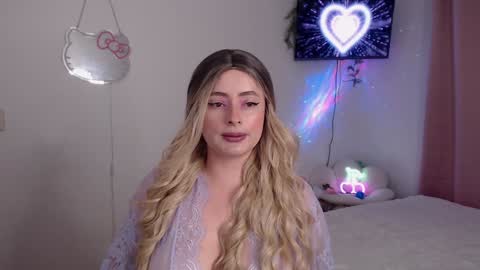 Snapshot of peacherry_ chatting on January 2025 01:08:01 AM peacherry_ online show from January 2025 01:08:01 AM