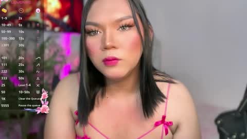 PEACHY online show from November 2025 06:05:02 AM