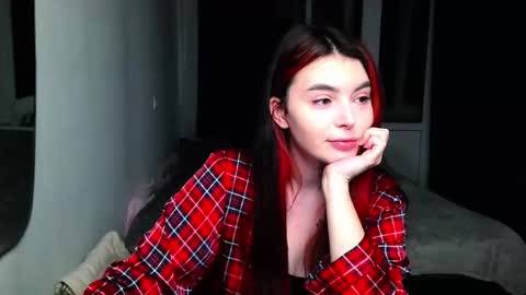 Peachy online show from December 2024 07:03:02 PM