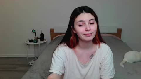 Peachy online show from February 2025 03:03:01 AM