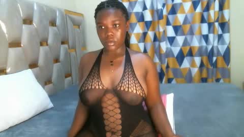 Peachy online show from November 2025 01:11:02 PM