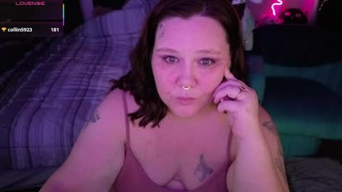 Peachy Nessa online show from May 2026 01:56:01 AM