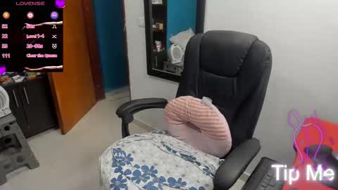 Tangerine Penaut online show from February 2026 11:31:02 PM