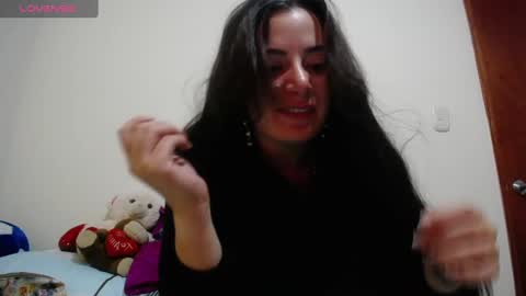 Snapshot of pearl_3 chatting on February 2025 03:12:02 AM Pearl online show from February 2025 03:12:02 AM