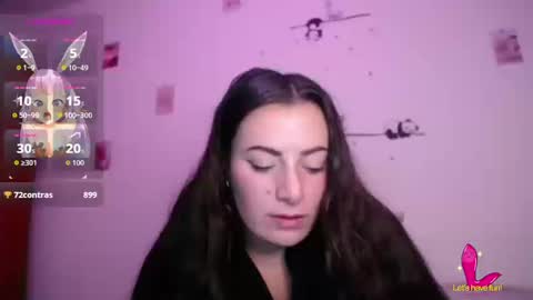 Snapshot of pearl_3 chatting on September 2025 04:45:01 AM Pearl online show from September 2025 04:45:01 AM