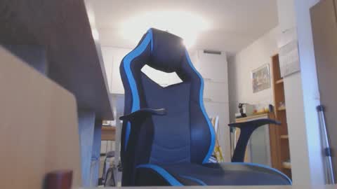 pedrodollo online show from April 2026 07:14:01 AM