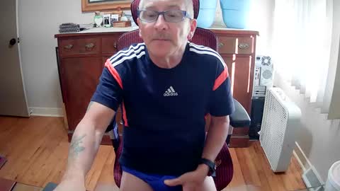 peepingmale online show from December 2024 08:05:01 PM
