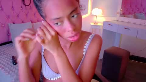peneelopeecute online show from June 2026 06:29:02 PM