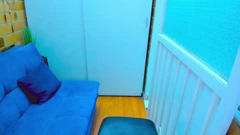 Penelope online show from December 2024 06:40:01 PM