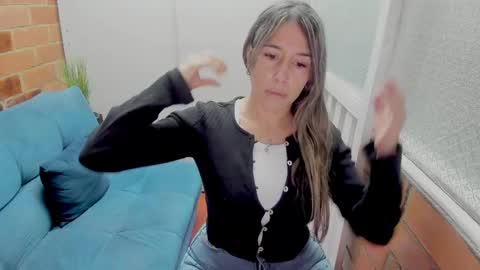 Penelope online show from February 2026 07:12:01 PM