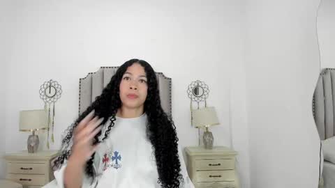 penelope douglas online show from October 2025 06:11:02 AM