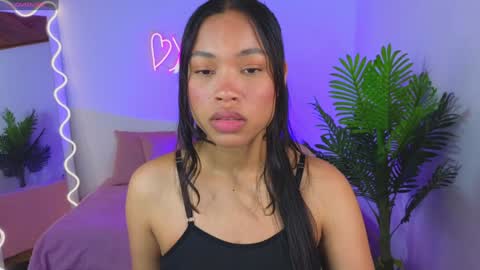 penelope online show from January 2025 04:01:01 AM