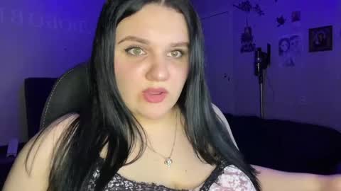 Snapshot of penny_perry chatting on April 2026 06:52:02 PM penny_perry online show from April 2026 06:52:02 PM