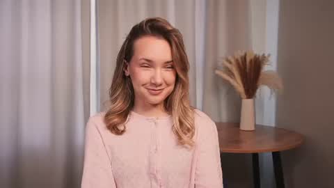 im Kira today is my 1st day here 3 online show from June 2026 04:37:01 AM
