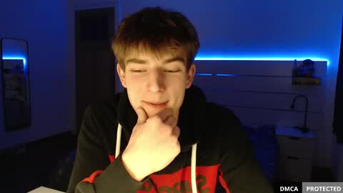 cutebelgianboy online show from February 2025 07:38:02 PM