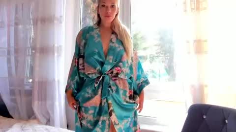 Olivia online show from July 2026 06:16:02 AM