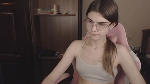 Farida online show from December 2024 12:45:02 AM