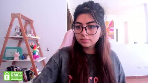 Sarah Ana Banana online show from March 2026 04:32:02 PM