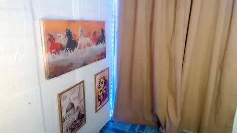 call me angel online show from December 2024 04:58:02 AM