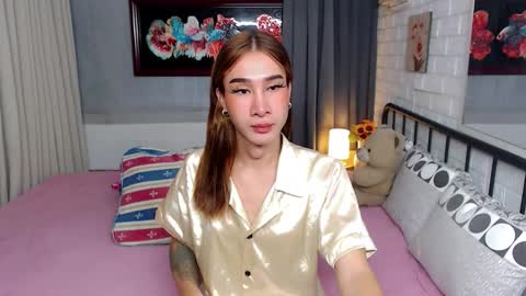 Chloe online show from November 2025 09:27:01 PM