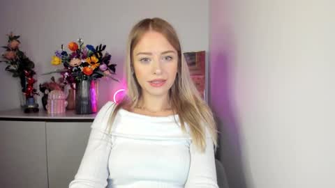 Cindy online show from October 2025 05:38:02 AM