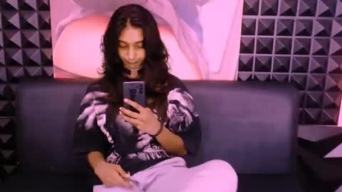 satins seduction online show from December 2024 08:48:02 AM