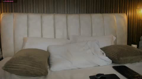 Snapshot of perlapreciosa chatting on June 2026 03:53:02 AM PerlaPreciosa online show from June 2026 03:53:02 AM