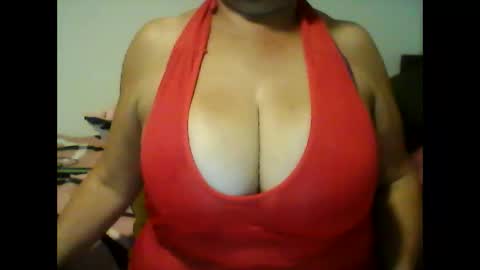 perlita070822 online show from January 2025 04:44:01 AM