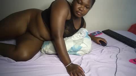 perpetual_doll online show from November 2025 06:33:01 AM