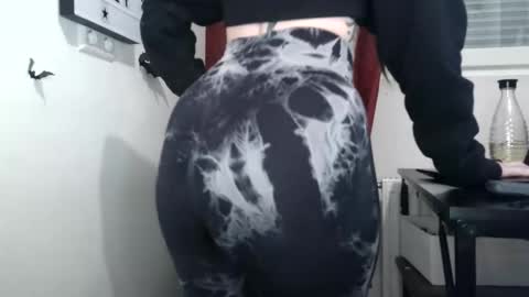 Persephone online show from April 2026 12:08:02 PM