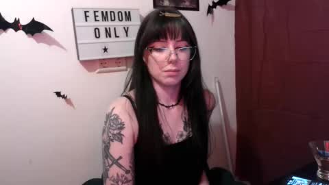 Persephone online show from April 2026 12:20:02 PM