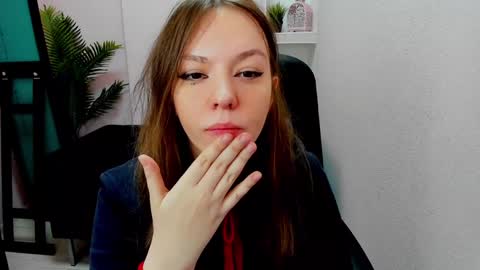 horror flying on the wings of the night.... online show from January 2025 05:31:01 AM