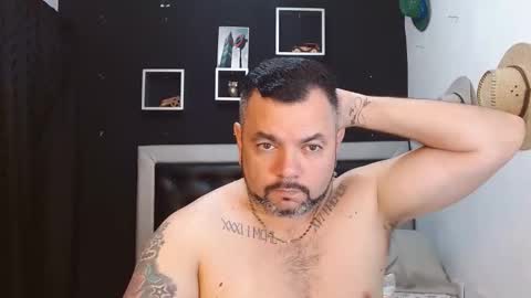 Carlos online show from January 2025 01:13:01 PM