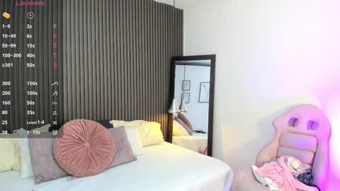 Lizza online show from November 2025 11:31:02 AM