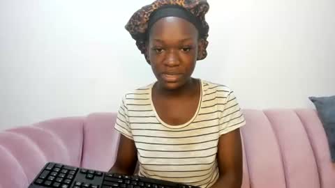 perverted_sweet online show from June 2026 04:19:02 PM