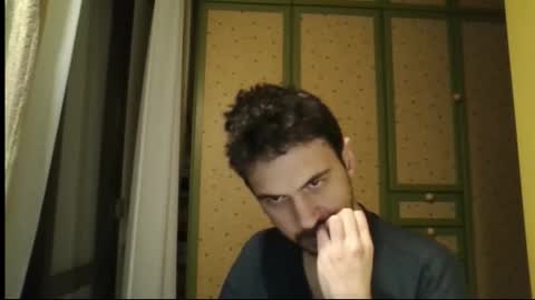 fer mlg online show from December 2025 01:45:01 AM